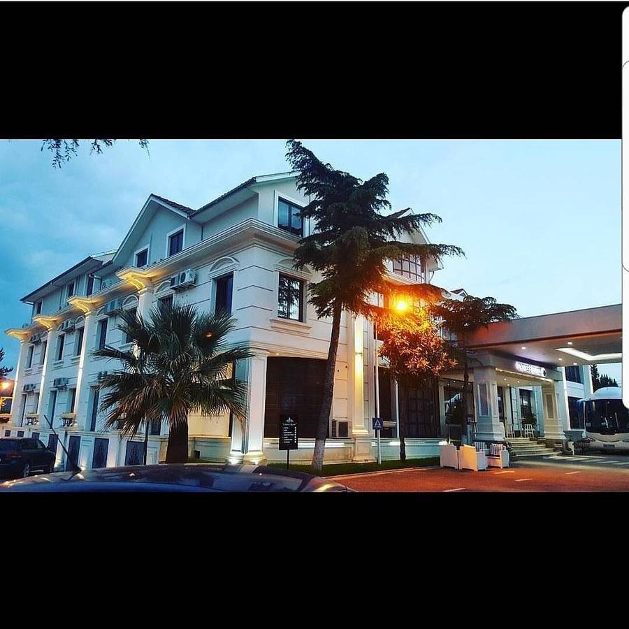 Univers Resort 엘바산 외부 사진